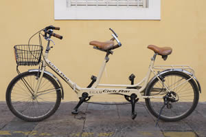 Tandem: bicicletta per due persone